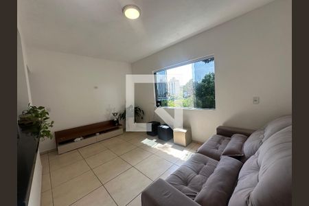 Sala de casa para alugar com 2 quartos, 80m² em Vila Sao Silvestre, Barueri
