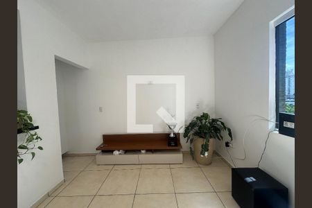 Sala de casa para alugar com 2 quartos, 80m² em Vila Sao Silvestre, Barueri