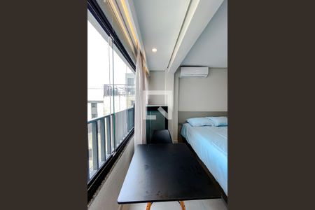 Varanda de kitnet/studio para alugar com 1 quarto, 38m² em Vila Mariana, São Paulo