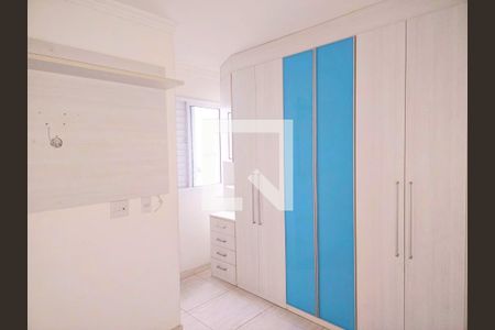 Suíte  de apartamento à venda com 2 quartos, 59m² em Jardim Flor da Montanha, Guarulhos