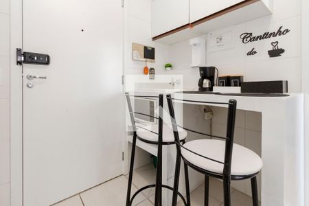 Cozinha de apartamento para alugar com 1 quarto, 30m² em Jardim Caravelas, São Paulo