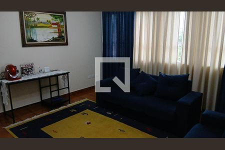 Casa à venda com 4 quartos, 240m² em Parque das Nações, Santo André