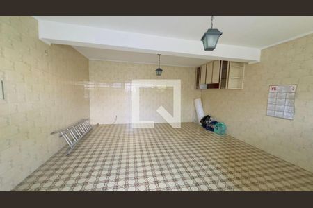 Casa à venda com 3 quartos, 127m² em Jardim Tremembe, São Paulo