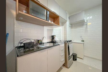 Sala/Cozinha de apartamento para alugar com 2 quartos, 34m² em Barra Funda, São Paulo