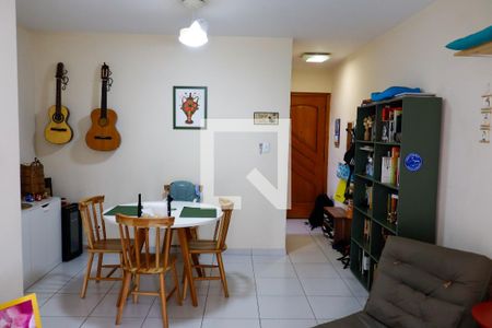 sala de apartamento à venda com 3 quartos, 64m² em Industrial Autonomistas, Osasco