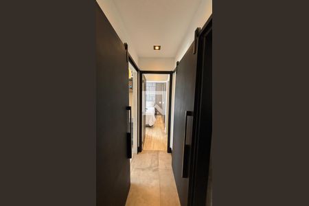 Corredor de apartamento à venda com 2 quartos, 70m² em Campestre, Santo André