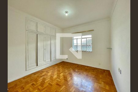 Quarto de casa para alugar com 3 quartos, 336m² em Graça, Belo Horizonte