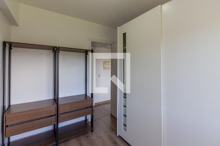 Quarto  de apartamento para alugar com 2 quartos, 66m² em Partenon, Porto Alegre