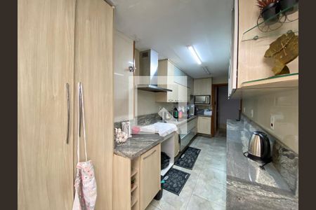 Apartamento para alugar com 4 quartos, 200m² em Pilares, Rio de Janeiro