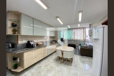 Apartamento para alugar com 4 quartos, 200m² em Pilares, Rio de Janeiro