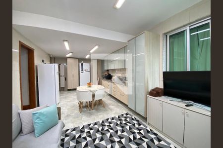 Apartamento para alugar com 4 quartos, 200m² em Pilares, Rio de Janeiro