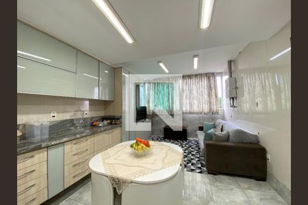 Apartamento para alugar com 4 quartos, 200m² em Pilares, Rio de Janeiro