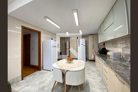 Apartamento para alugar com 4 quartos, 200m² em Pilares, Rio de Janeiro