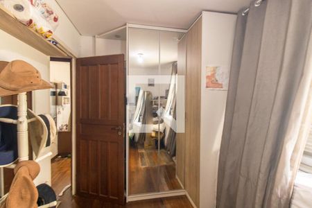 Quarto 2 de casa para alugar com 3 quartos, 300m² em Uberaba, Curitiba