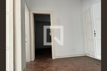 Casa à venda com 6 quartos, 400m² em Santa Cecilia, São Paulo