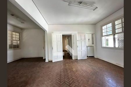 Casa à venda com 6 quartos, 400m² em Santa Cecilia, São Paulo