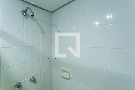 Banheiro de kitnet/studio à venda com 1 quarto, 39m² em Indianópolis, São Paulo