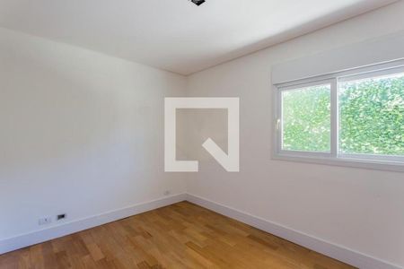 Casa à venda com 4 quartos, 700m² em Jardim Marajoara, São Paulo