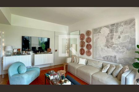 Sala de apartamento à venda com 2 quartos, 75m² em Cerqueira César, São Paulo