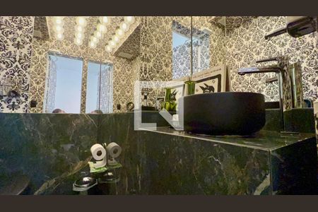 Lavabo de apartamento à venda com 2 quartos, 75m² em Cerqueira César, São Paulo