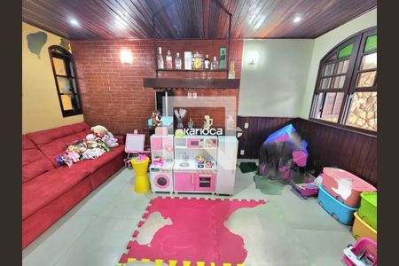 Apartamento à venda com 4 quartos, 375m² em Jacarepaguá, Rio de Janeiro