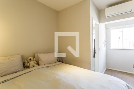 Quarto Suíte de apartamento à venda com 2 quartos, 60m² em Vila Olímpia, São Paulo