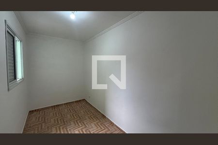 Quarto de apartamento à venda com 2 quartos, 90m² em Vila Guaraciaba, Santo André