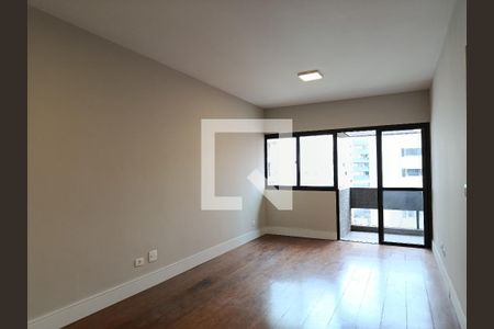 Sala de apartamento à venda com 3 quartos, 90m² em Pinheiros, São Paulo