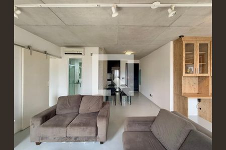 Sala  de apartamento à venda com 1 quarto, 70m² em Jardim das Acacias, São Paulo