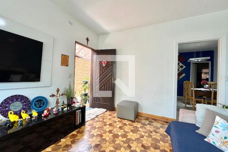 Sala de casa para alugar com 3 quartos, 286m² em Jardim Itacolomi, São Paulo