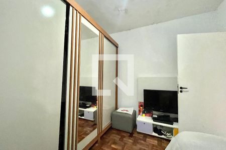 Quarto 3 de casa para alugar com 3 quartos, 286m² em Jardim Itacolomi, São Paulo