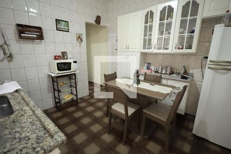 Cozinha de casa para alugar com 5 quartos, 164m² em Vila Linda, Santo André