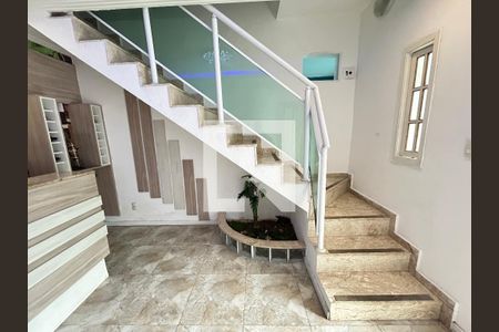 Sala 2 de casa para alugar com 4 quartos, 266m² em Bento Ribeiro, Rio de Janeiro