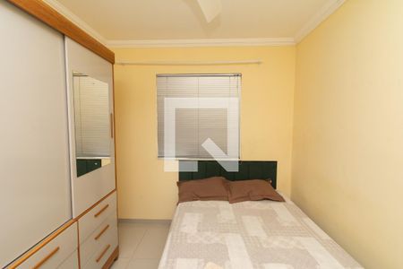 Quarto 2 de apartamento à venda com 2 quartos, 49m² em Cabral, Contagem