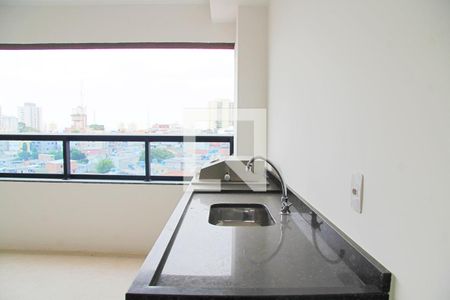 Sala e cozinha integrada com varanda gourmet de apartamento à venda com 2 quartos, 83m² em Jardim Flor da Montanha, Guarulhos