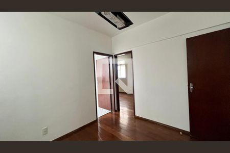 sala  de apartamento à venda com 3 quartos, 105m² em São Lucas, Belo Horizonte