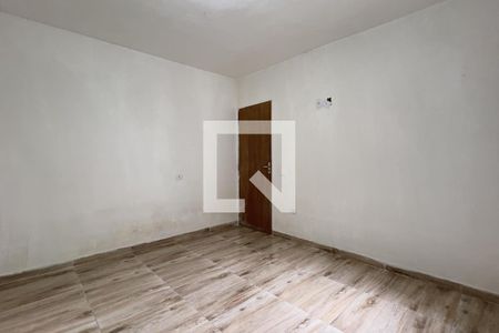 Quarto de casa para alugar com 1 quarto, 60m² em Jardim Guilhermino, Guarulhos