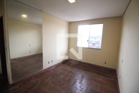 Sala de casa para alugar com 3 quartos, 92m² em Industrial Itau, Contagem