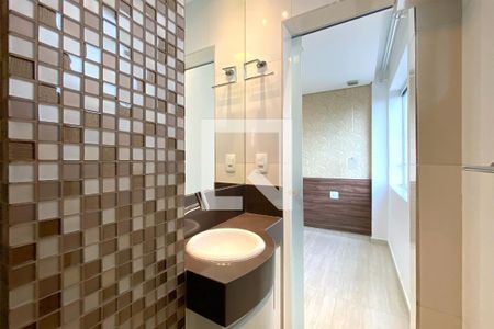 Banheiro da Suíte 1 de apartamento para alugar com 2 quartos, 62m² em Lagoinha, Belo Horizonte