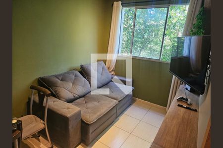 Sala de apartamento para alugar com 2 quartos, 54m² em Jardim California, Jacareí