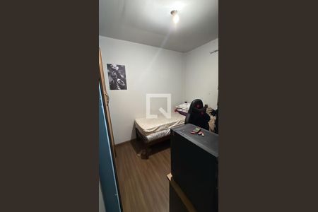 Quarto de apartamento à venda com 2 quartos, 70m² em Conjunto Califórnia II, Belo Horizonte