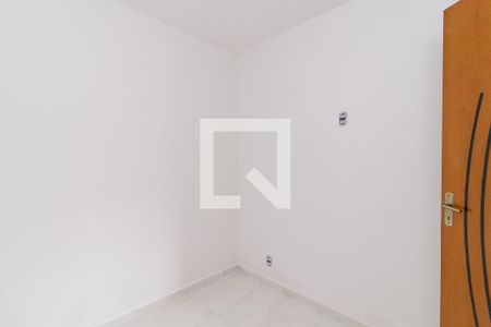 Quarto 1 de apartamento à venda com 2 quartos, 37m² em Vila Marieta, São Paulo