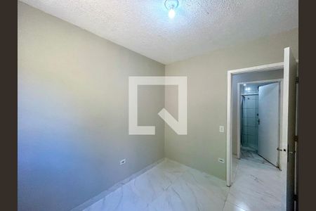 Quarto 1 de apartamento para alugar com 2 quartos, 44m² em Jardim Nova Cidade, Guarulhos