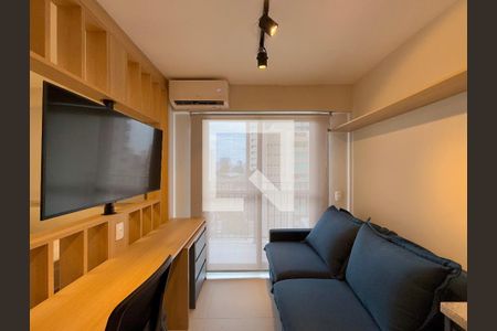 Sala de apartamento para alugar com 1 quarto, 27m² em Campo Belo, São Paulo