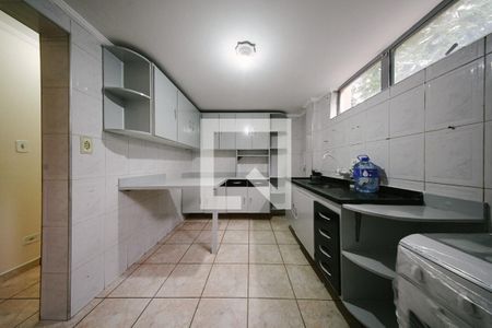 Cozinha de apartamento para alugar com 2 quartos, 78m² em Cangaiba, São Paulo