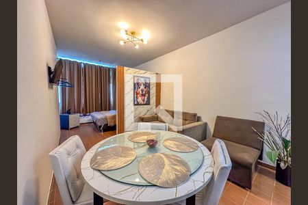 Kitnet/Studio para alugar com 1 quarto, 40m² em Centro, Rio de Janeiro