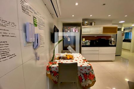 COZINHA de apartamento para alugar com 5 quartos, 267m² em Lagoa, Rio de Janeiro