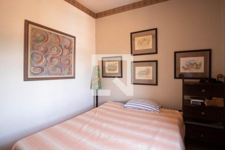 Semi - Suíte 1 de casa à venda com 10 quartos, 800m² em Vila Morse, São Paulo