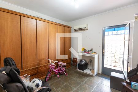 Quarto 1 de casa à venda com 4 quartos, 270m² em Parque São Quirino, Campinas