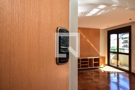 Fechadura Eletrônica de apartamento para alugar com 3 quartos, 176m² em Vila Andrade, São Paulo